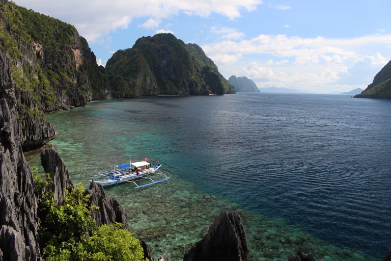 Travel Blog Guide to El Nido Palawan Philippines